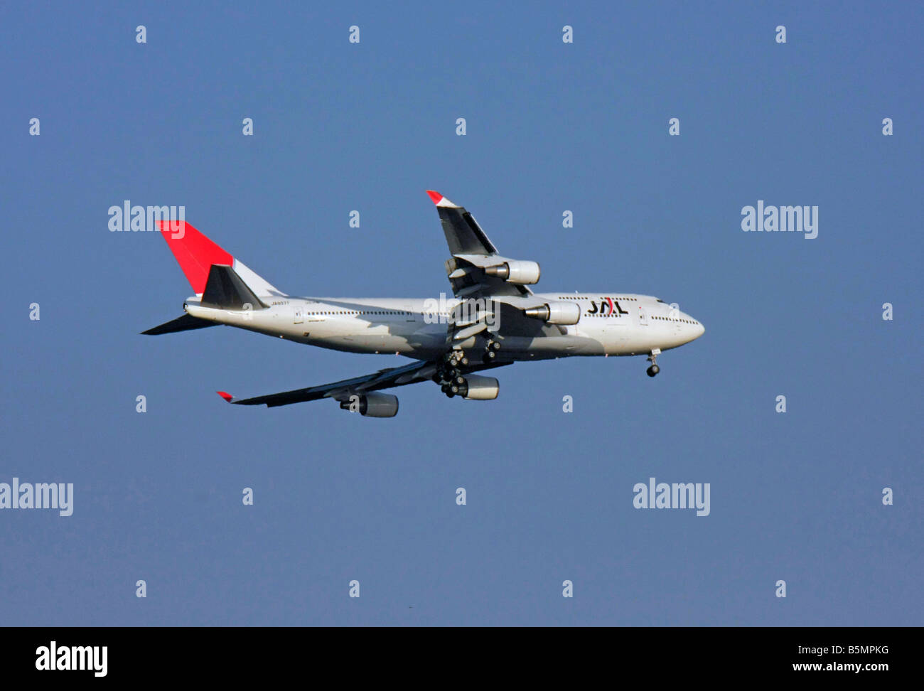 Japan airlines jal boeing 747 hi-res stock photography and Japan airlines jal boeing 747 hi-res stock photography and