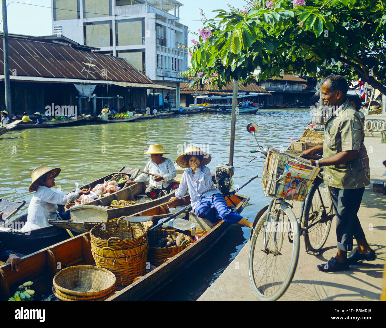 Floating market Bangkok Thailand Stock Photo - Alamy