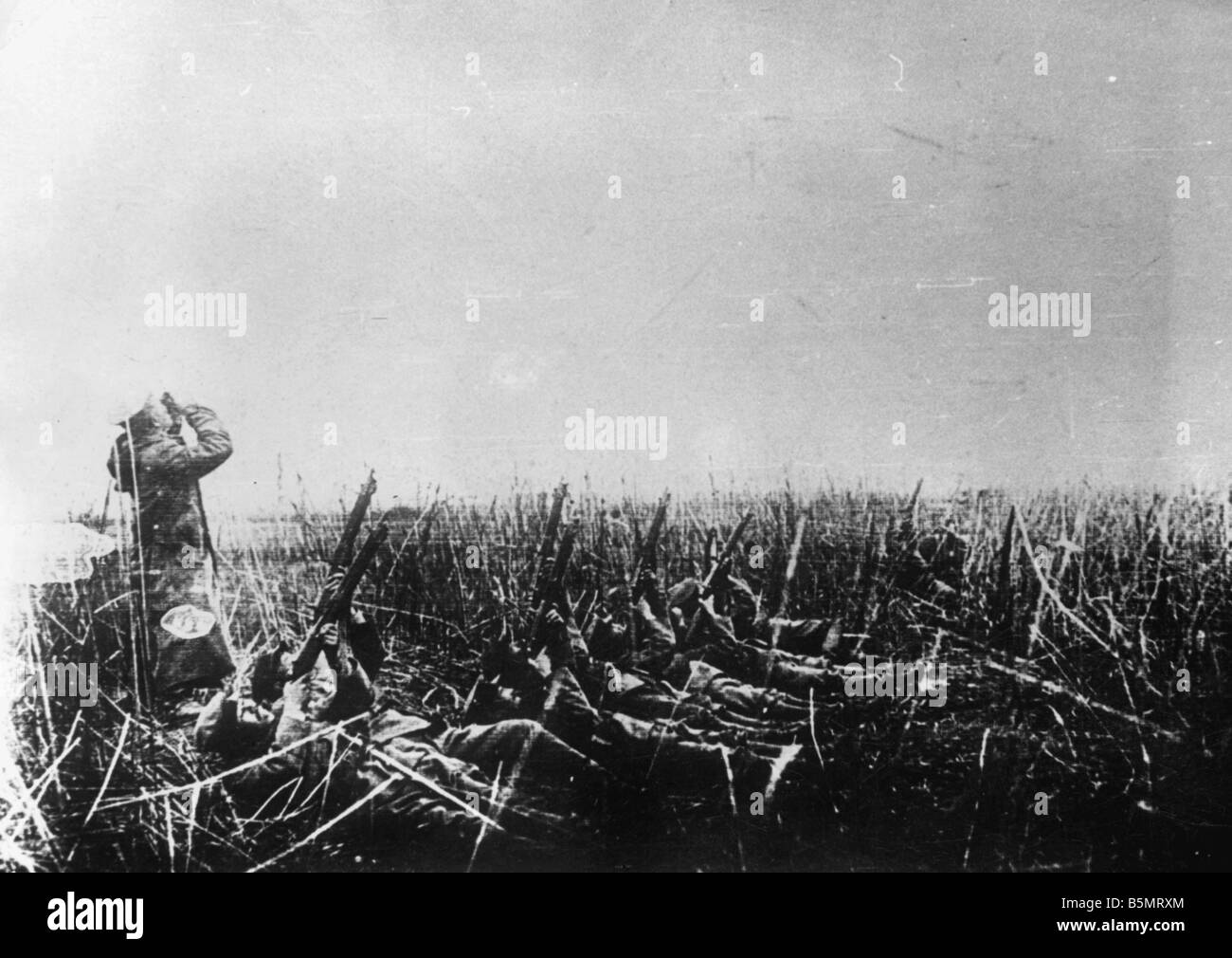 9CH 1914 9 0 A1 Tsingtau 1914 Japanese shoot World War 1 War in the colonies Siege and capture of the German lease land Kiautsch Stock Photo