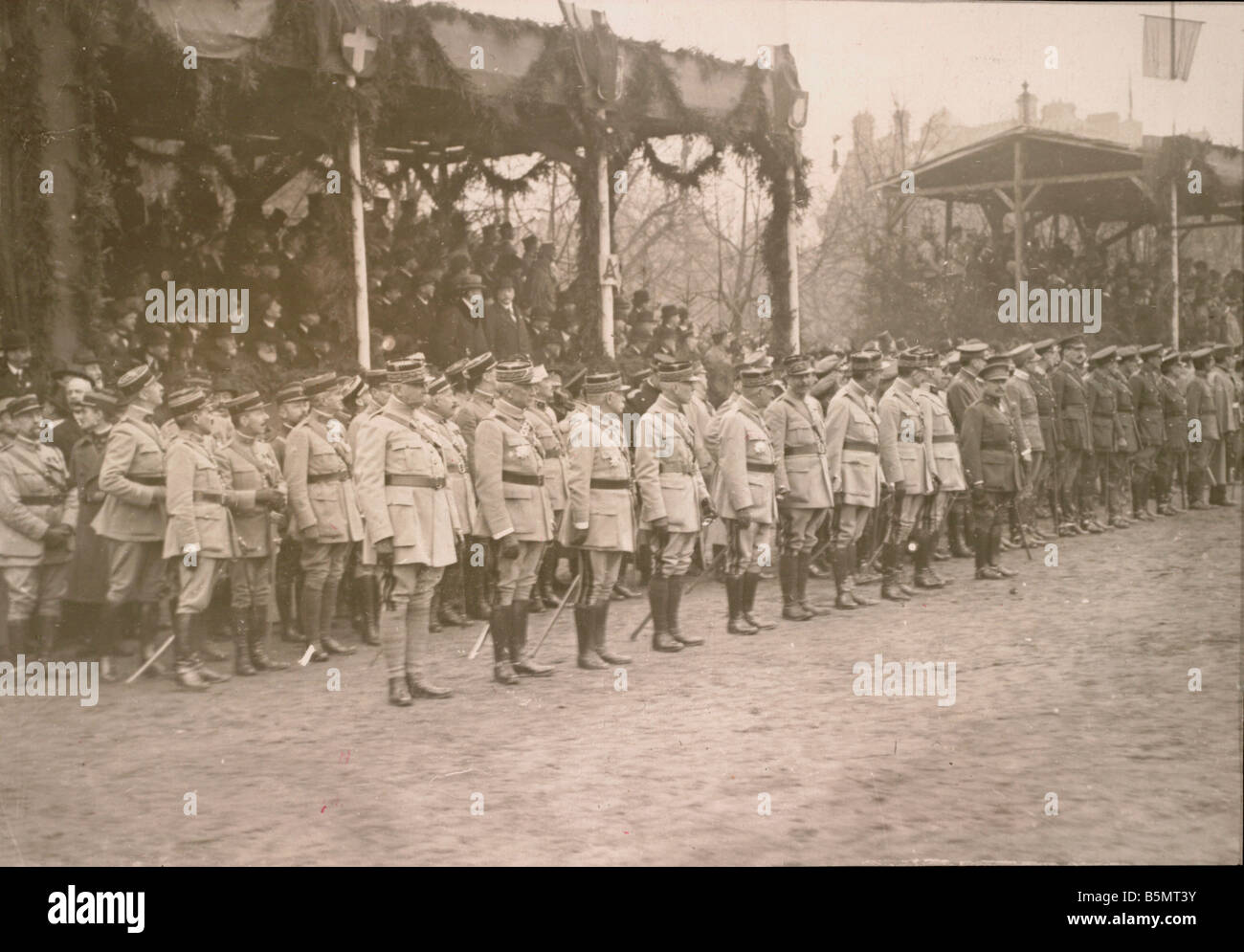 9FK 1918 12 8 A1 E Metz 1918 French a Allied generals World War 1 1914 18 End of War Metz 8th December 1918 After the ar mistice Stock Photo