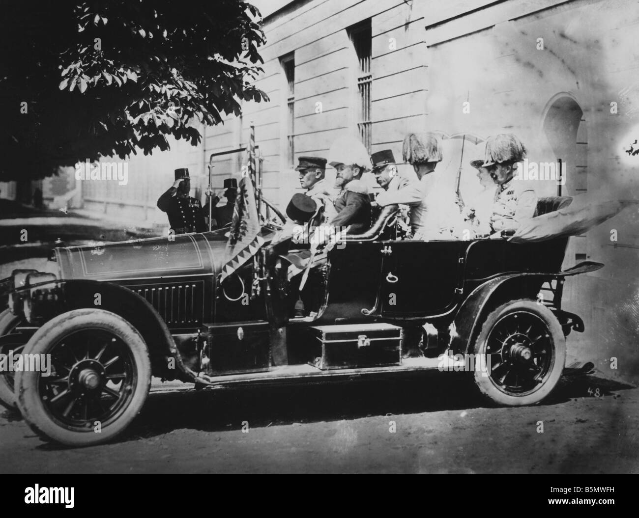 9OE 1914 6 28 A1 7 Franz Ferdinand wife in Sarajevo 1914 Pre History of World War I Assassination of Archduke Franz Ferdinand an Stock Photo