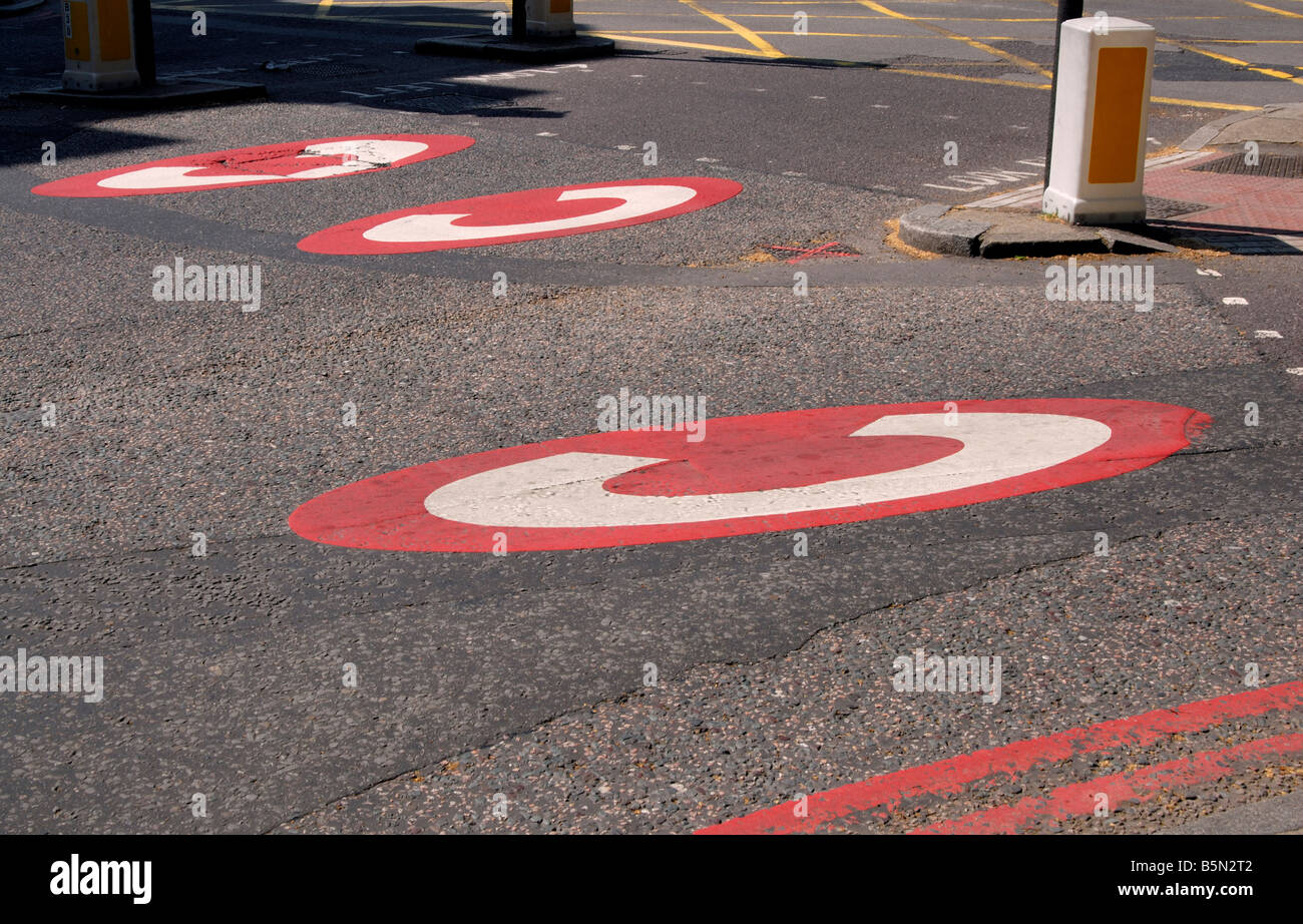 Central London congestion charge road markings, Euston Road, London