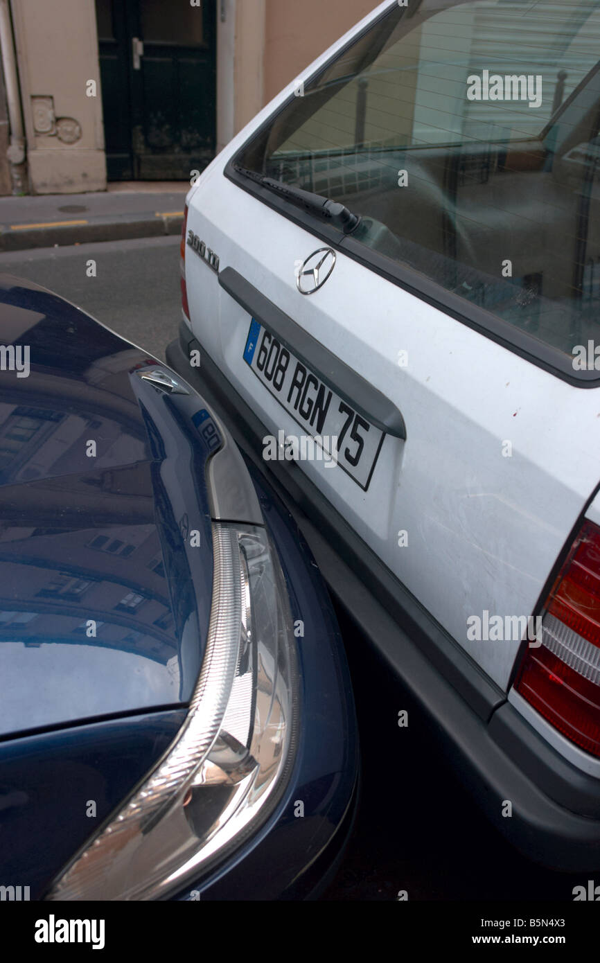 Bumper to bumper parking in Paris France Stock Photo Alamy