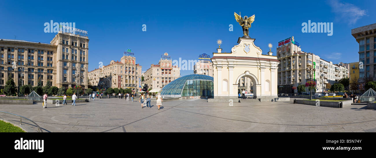 Maidan Nezalezhnosti or Independence Square, Kiev, Ukraine Stock Photo