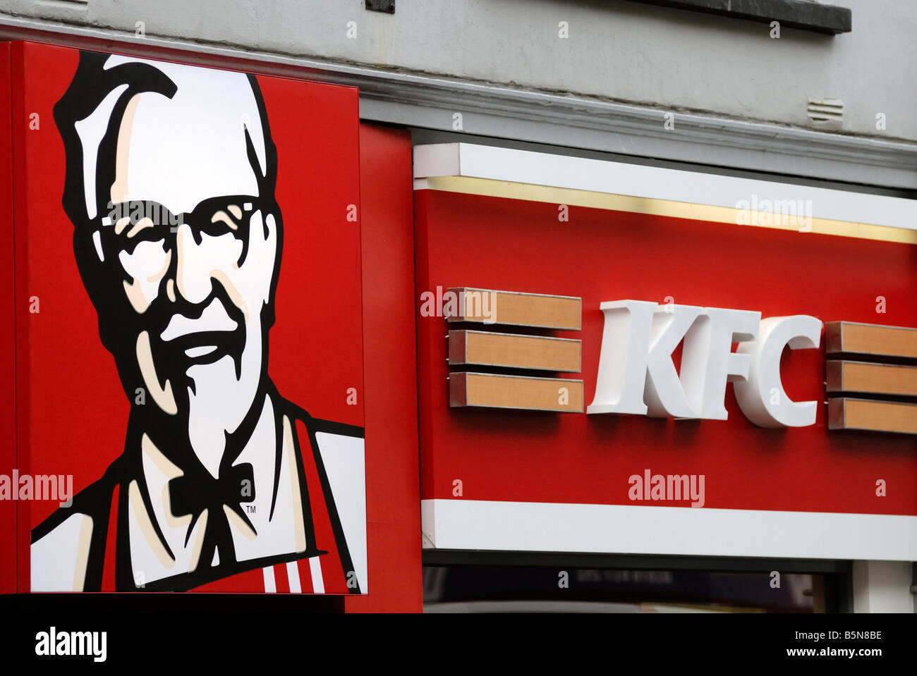 Kentucky fried chicken hires stock photography and images Alamy