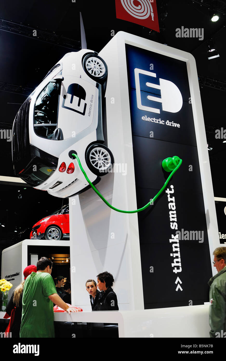 Paris France, low carbon cars "Electric Motor Car" Smart Fortwo