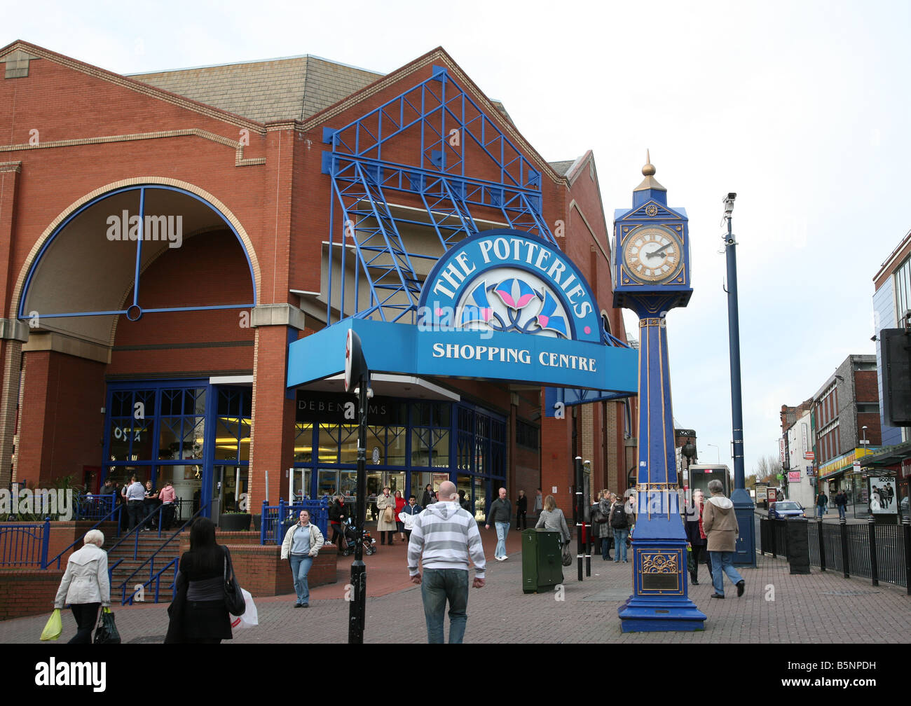 Potteries shopping centre hanley stoke on trent hires stock