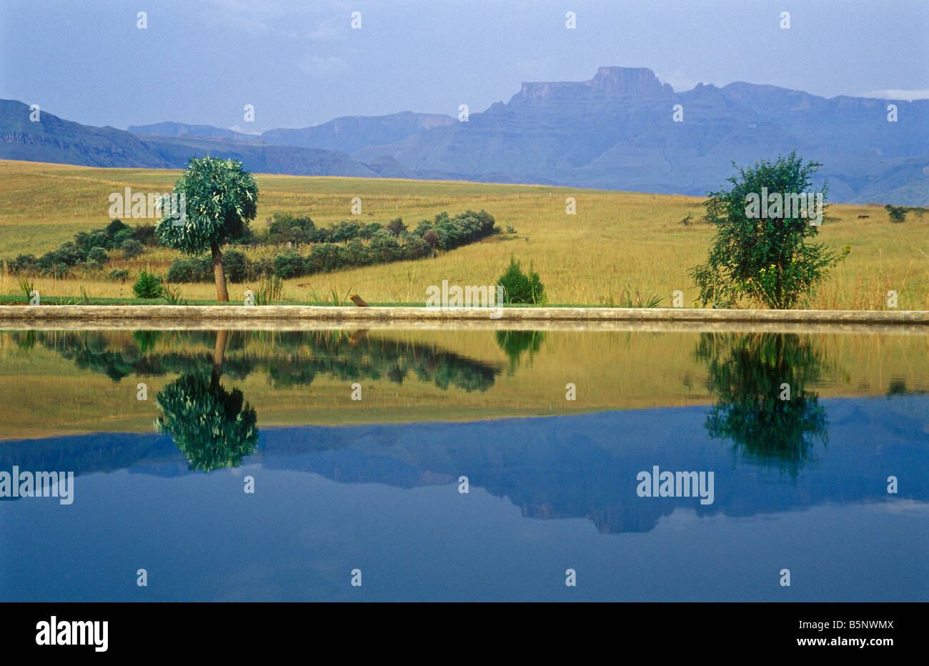 Drakensberg, Dragon mountains landscape in South Africa Stock Photo - Alamy