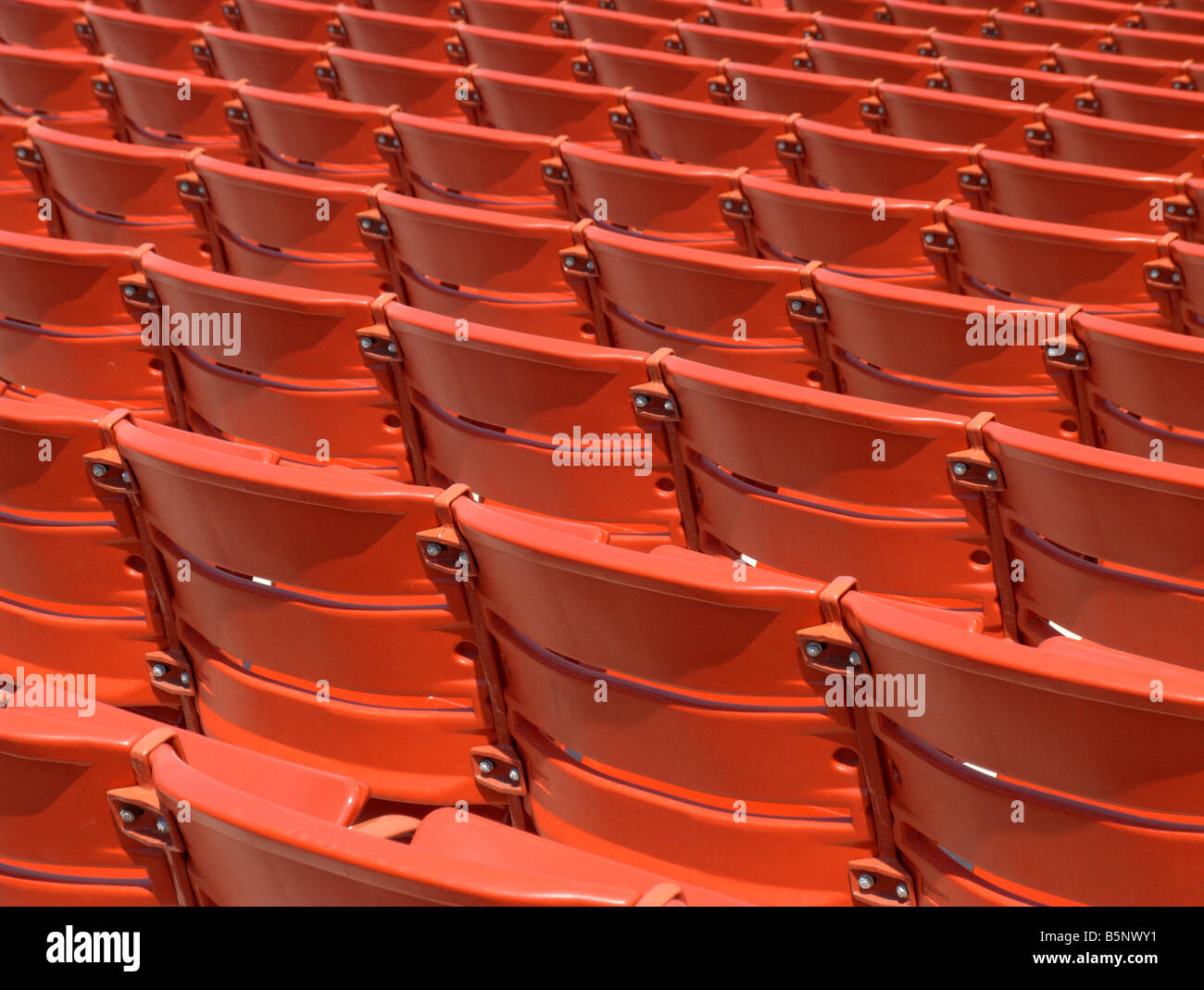 Rows of chairs at Jay Pritzker Pavilion (by Frank Gehry, finished in