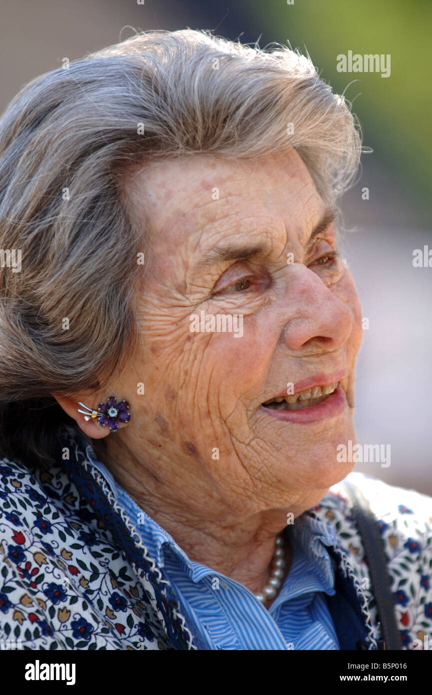 Countess Mountbatten Of Burma Stock Photo Alamy