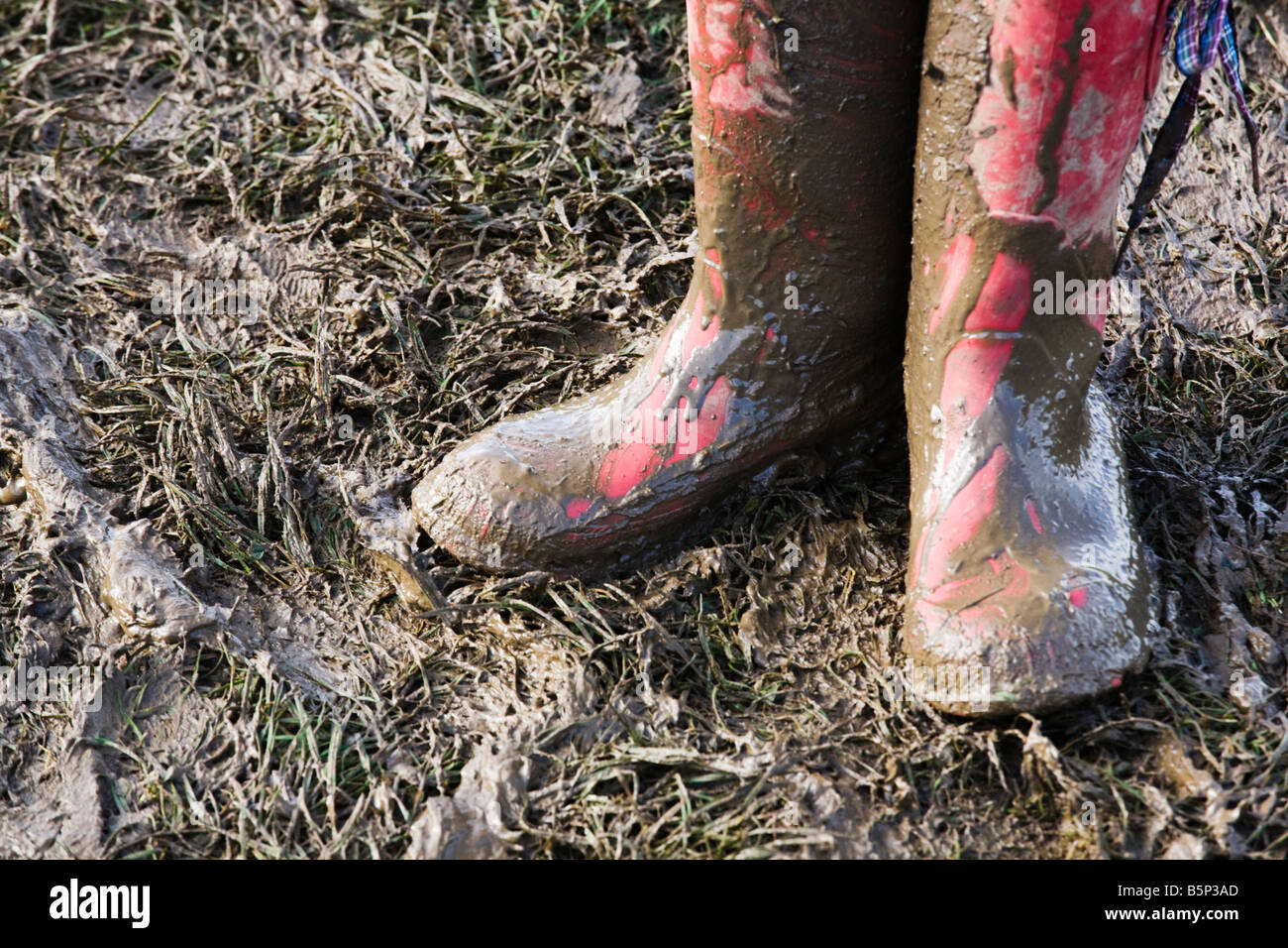 childrens red wellington boots