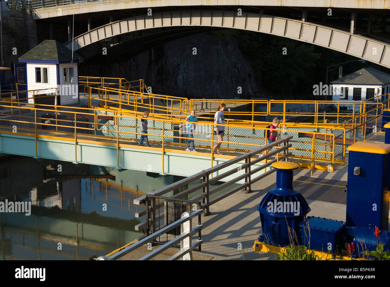 Erie Canal Locks Lockport City New York State USA Stock Photo Alamy