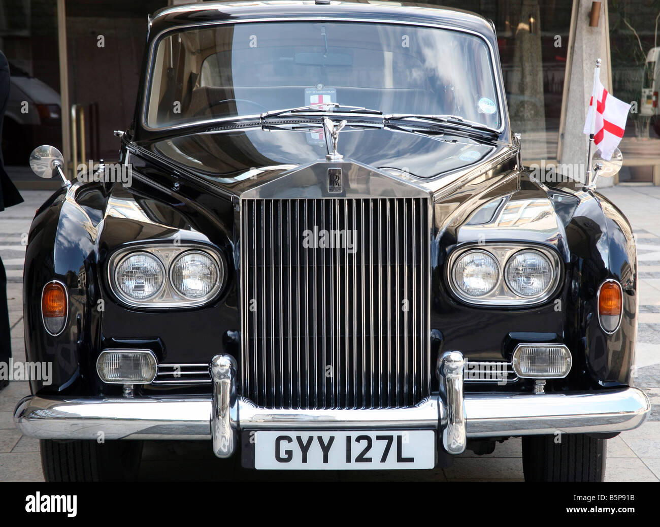 Official Rolls Royce outside London Guildhall Stock Photo