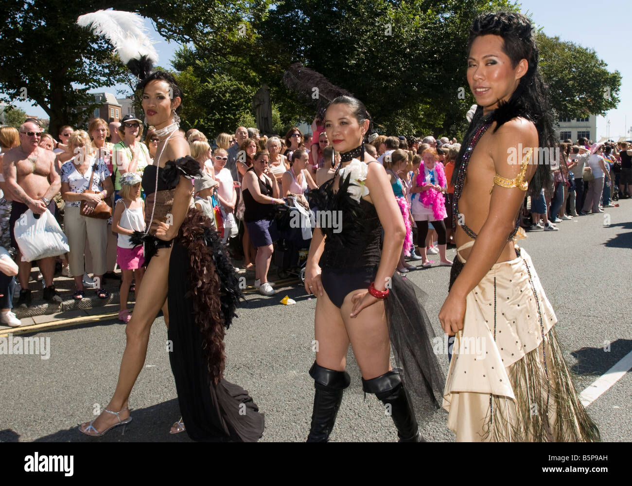 UNITED KINGDOM, ENGLAND, 4th August 2007. The parade passes by during Gay Pride celebrations in Brighton. Stock Photo