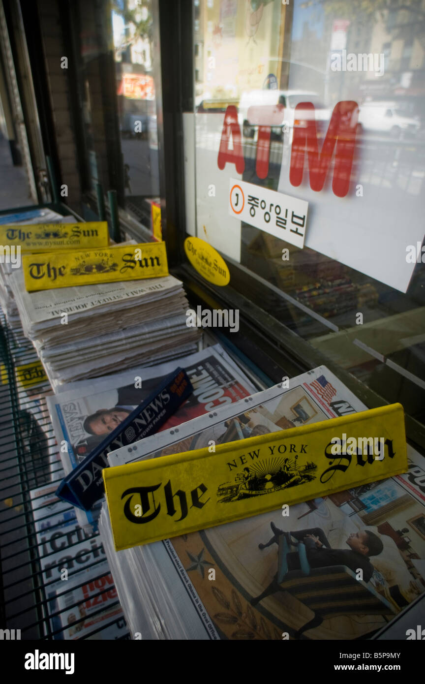 Paperweights hires stock photography and images Alamy