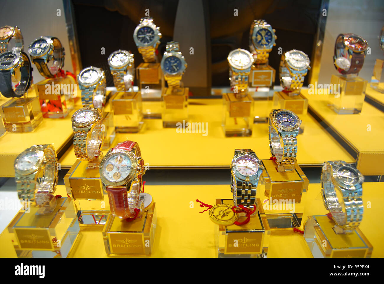 Rolex shopping store