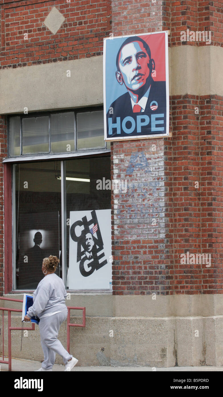 African-american female volunteer for Barack Obama at campaign headquarters Stock Photo