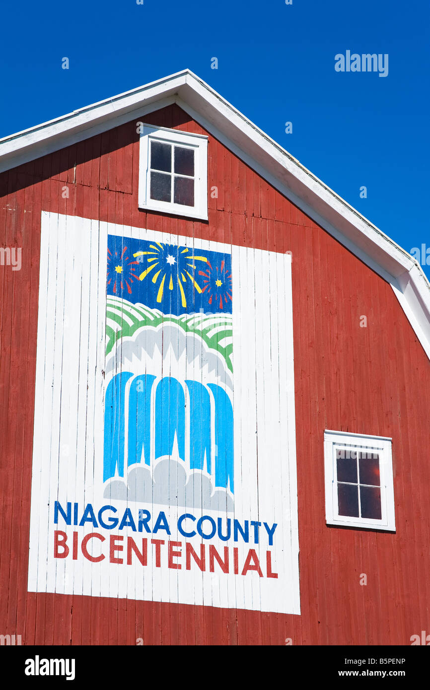 Red Barn Town of Newfane Niagara County New York State USA Stock Photo