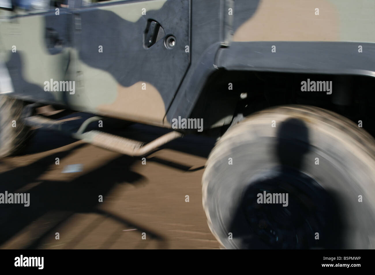Camouflage hidden tank hi-res stock photography and images - Alamy