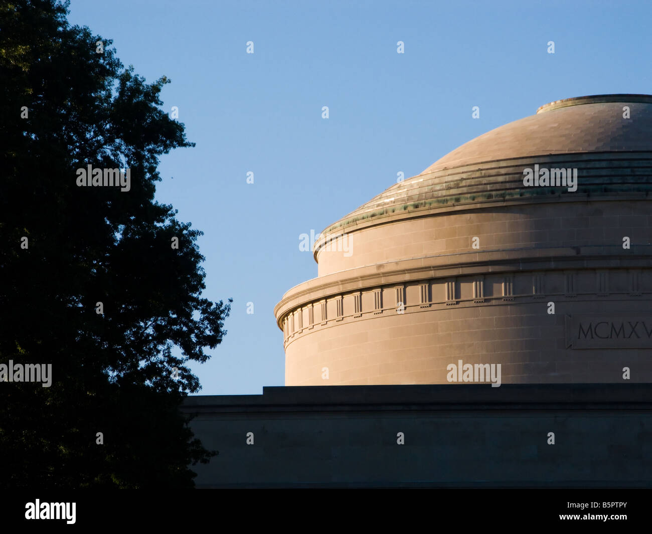 The Great Dome on the Massachusetts Institute of Technology campus in Cambridge MA as seen on the afternoon of 9 20 08 Stock Photo