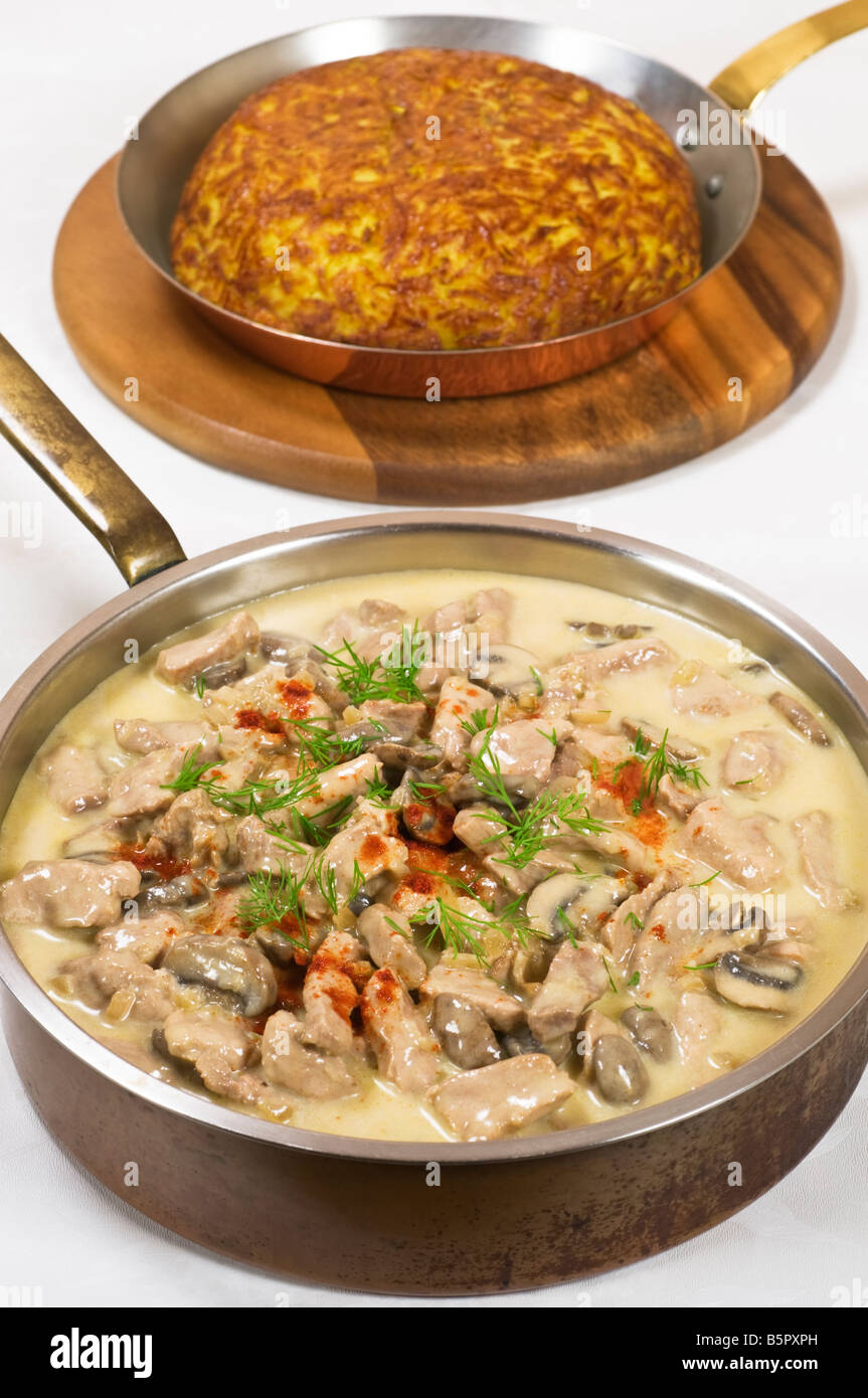 Veal Zurich style with rosti potatoes Switzerland Food Stock Photo Alamy