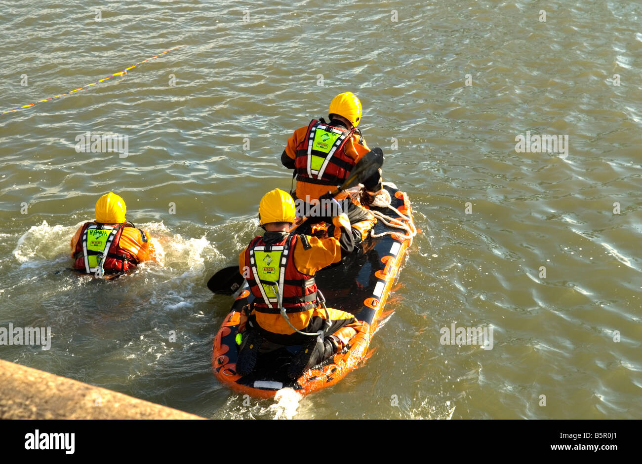 Fire & Rescue personnel carry out Water Rescue Training Stock Photo