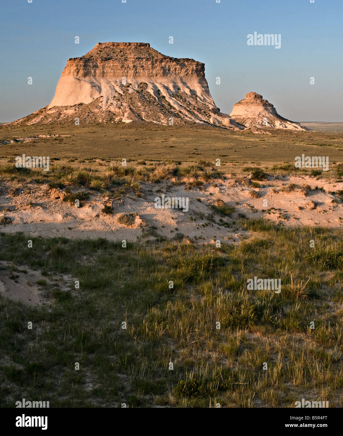 Pawnee Buttes in Pawnee National Grassland Stock Photo Alamy