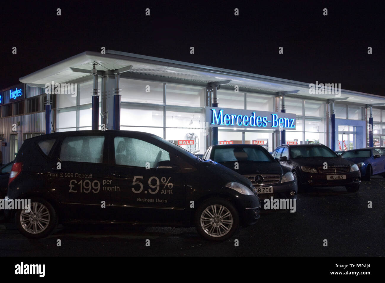 Mercedes Benz Showroom Aylesbury Buckinghamshire Stock Photo