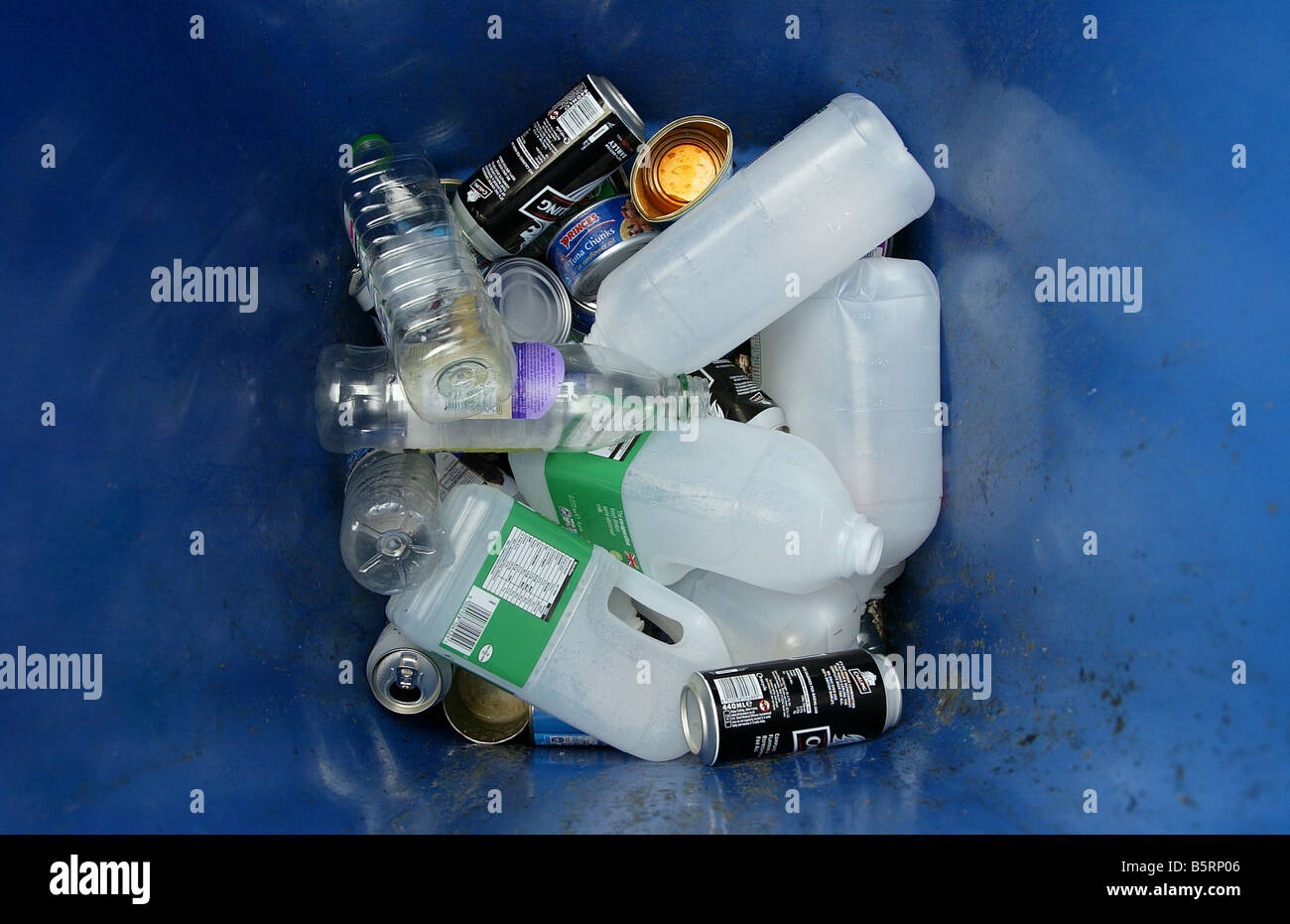 Plastic bottles and tins in a recycling bin Stock Photo Alamy