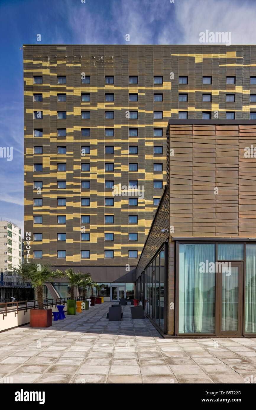 Novotel Hotel in Paddington Stock Photo Alamy