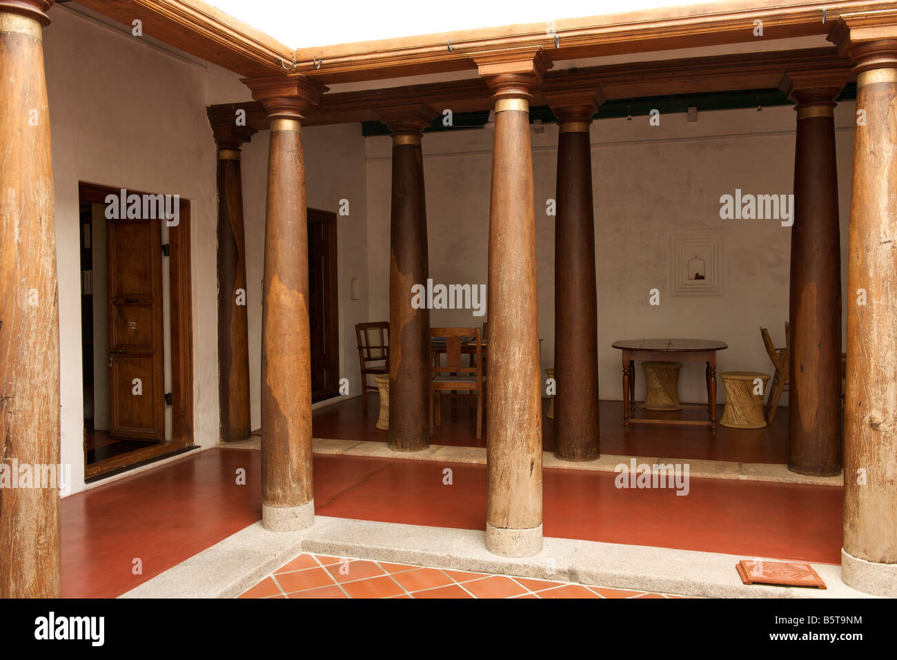 Courtyard (muttram) and inner verandah (thalvaram) of a typical Tamil