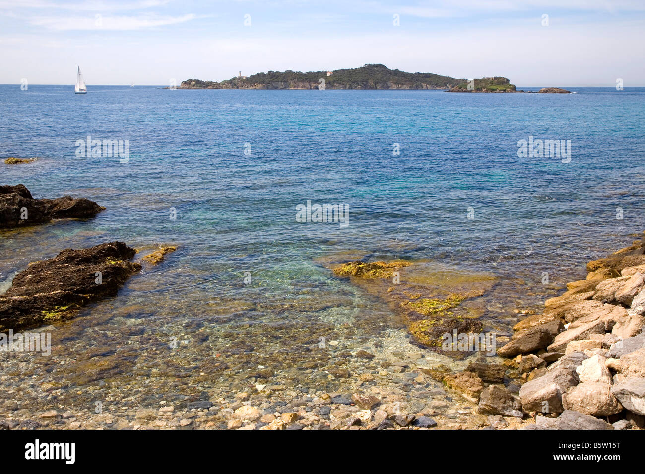 Petit port hi-res stock photography and images - Alamy