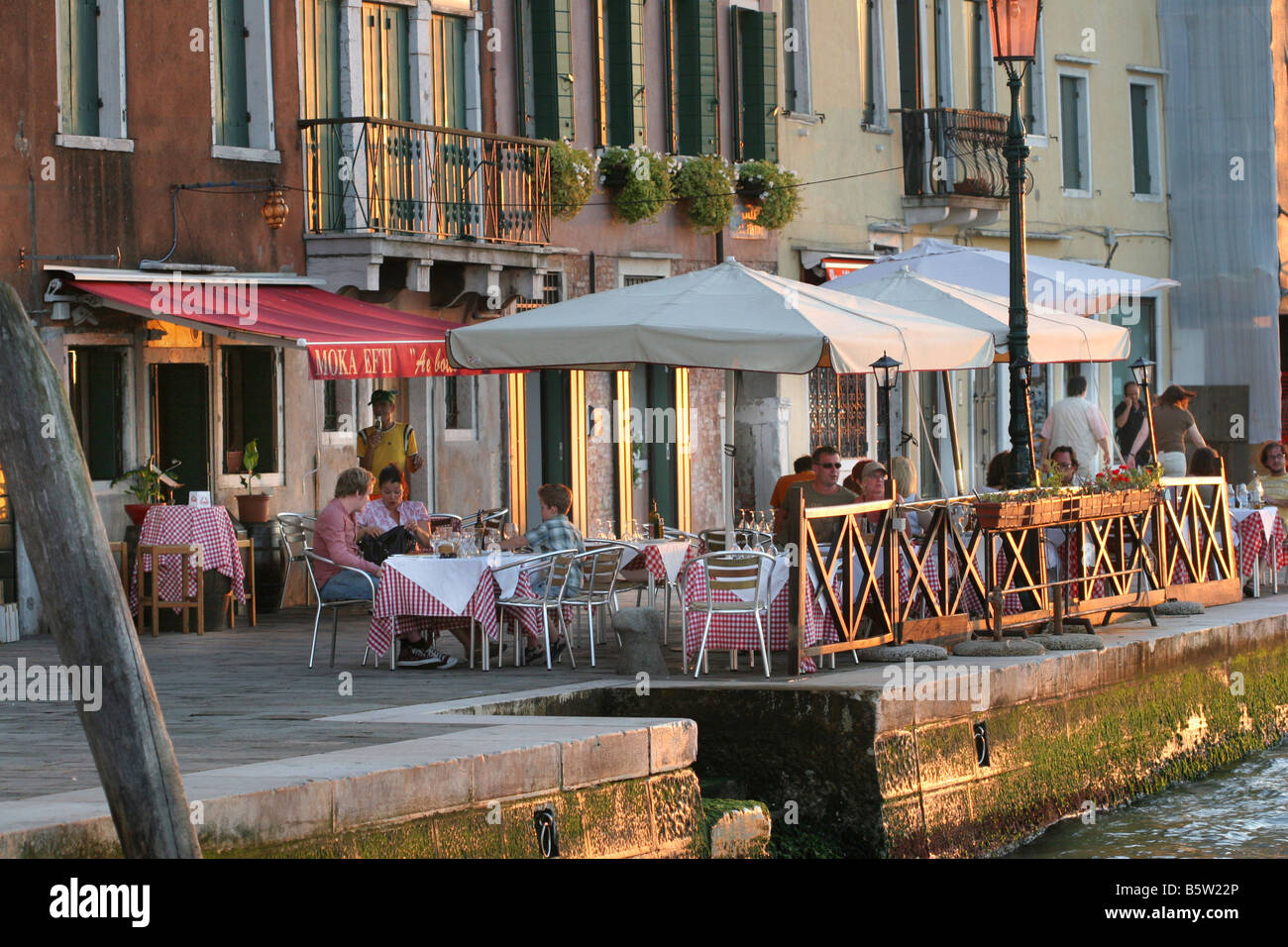 Ae Botti restaurant Canale della Giudecca Giudecca Island Venice Veneto  Italy Stock Photo - Alamy