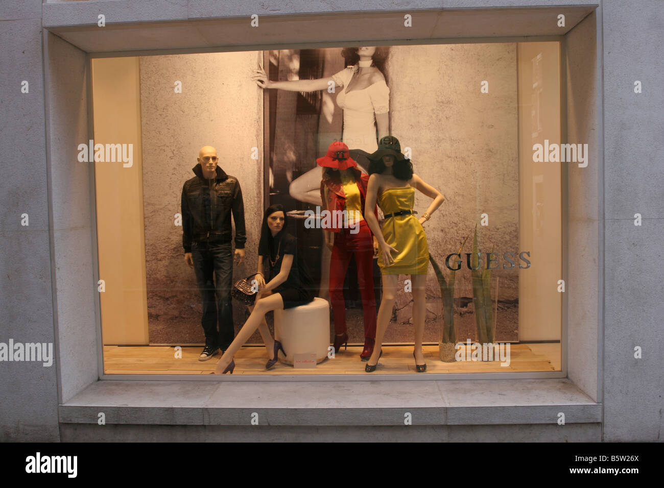 Guess italy cheap shop