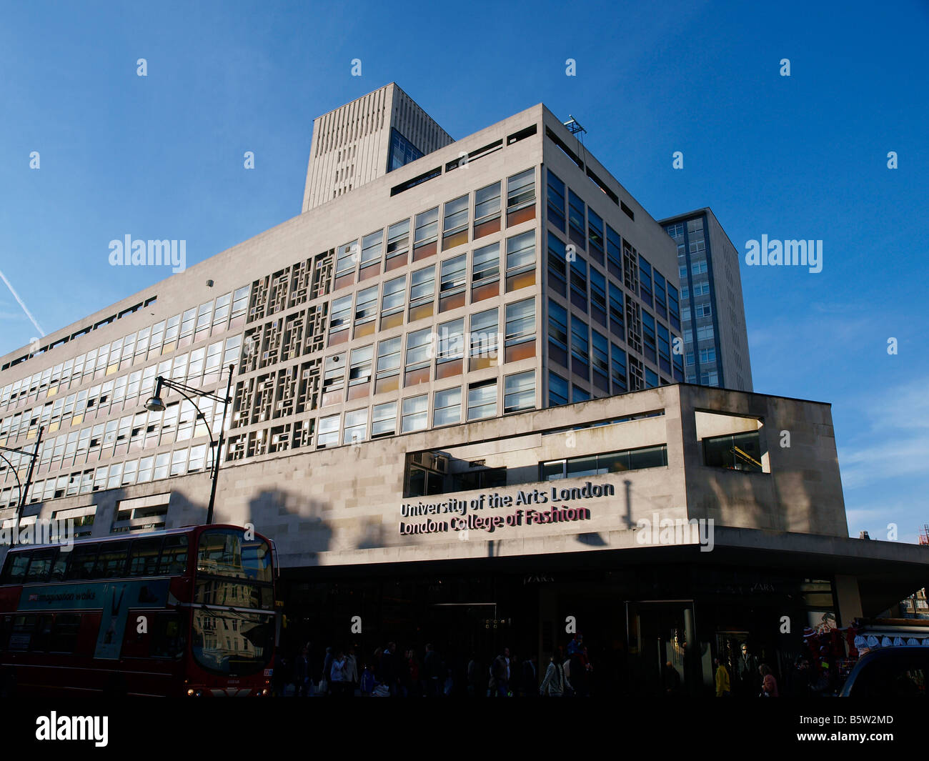 London College of Fashion, University of the Arts Oxford Street London Stock Photo