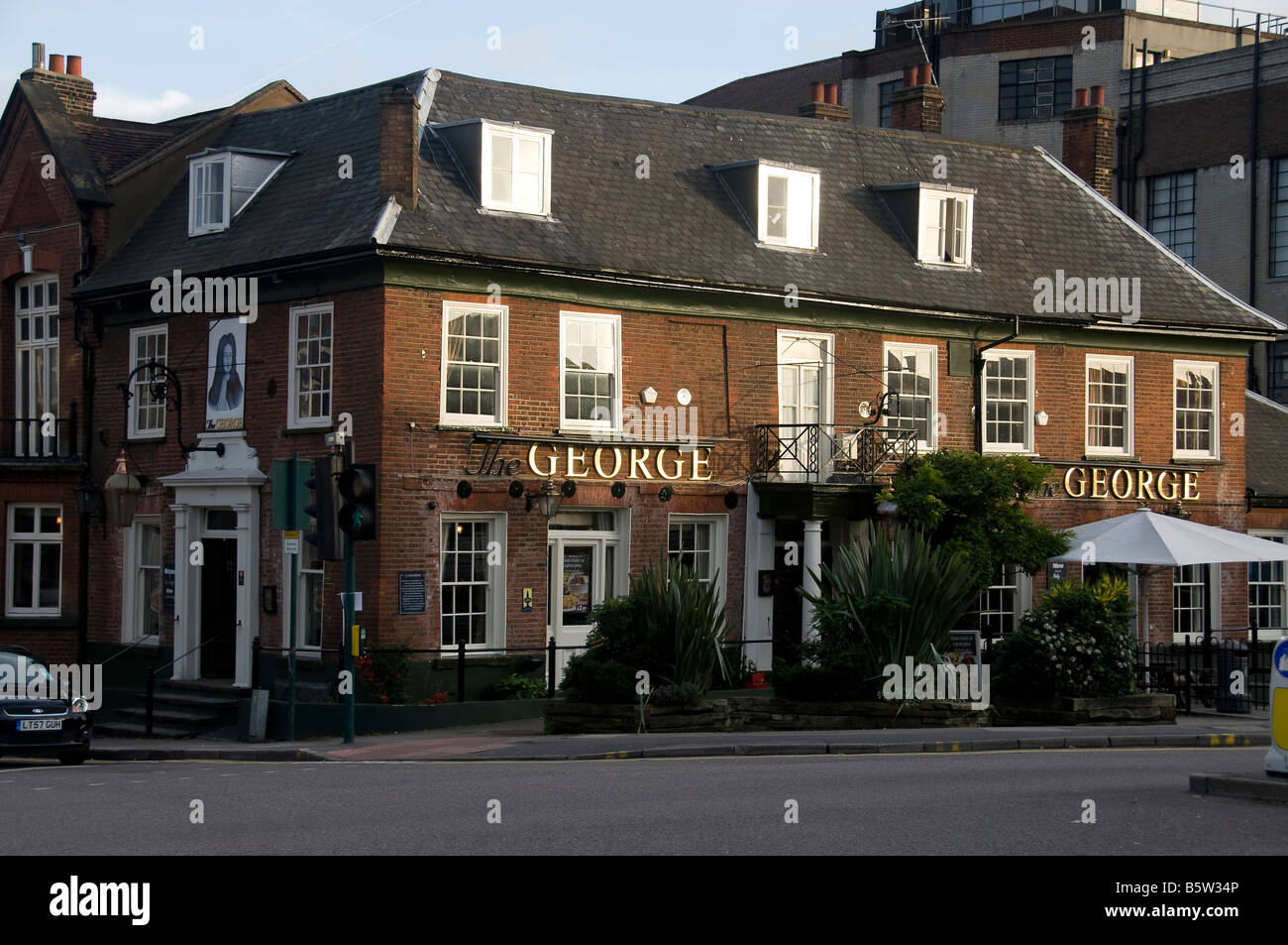 George Pub Public House George Lane South Woodford London Essex Beer Drink Drunk Binge Alcohol Alcoholic Drinks Stock Photo