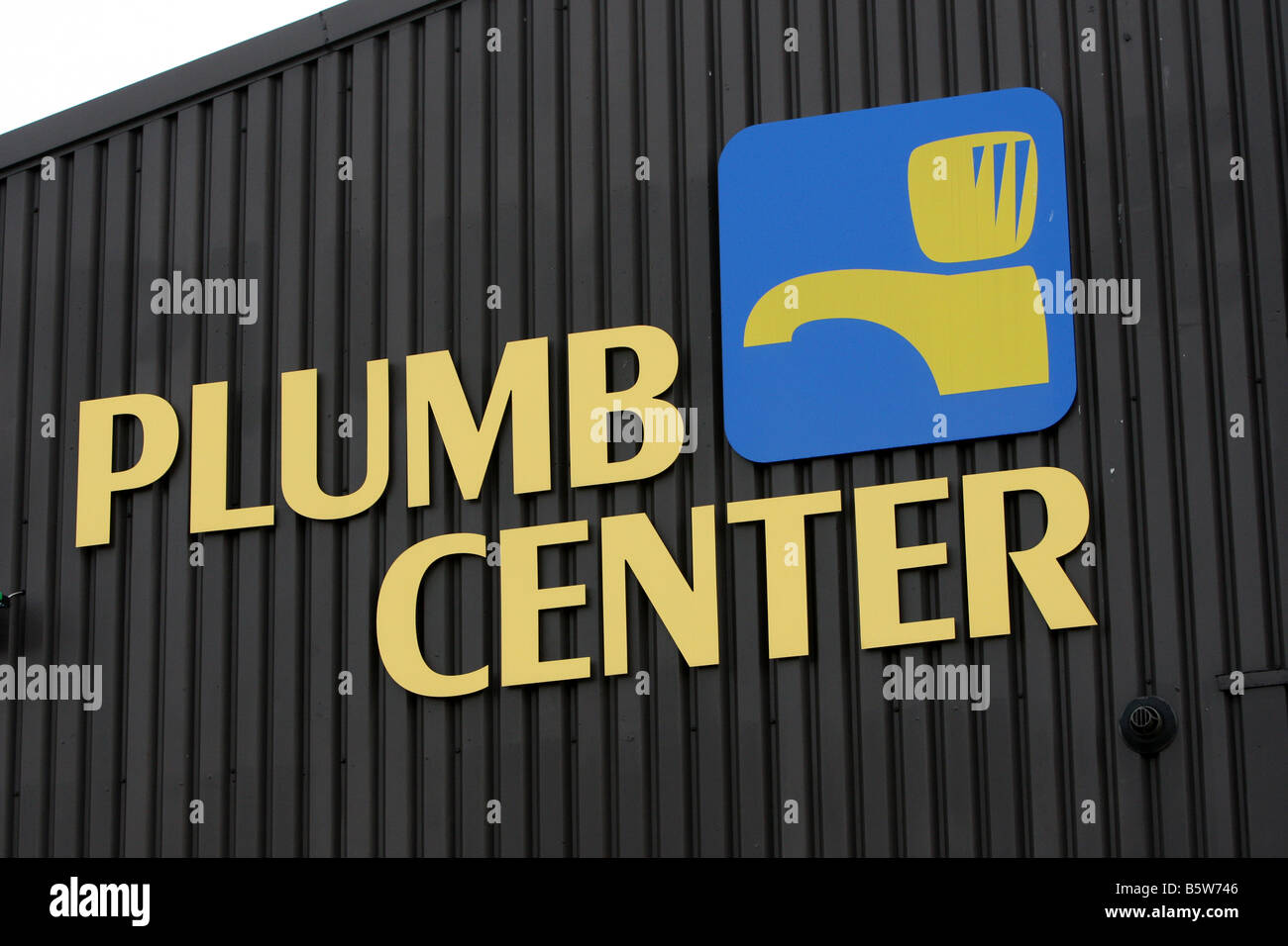 Plumb center logo hires stock photography and images Alamy