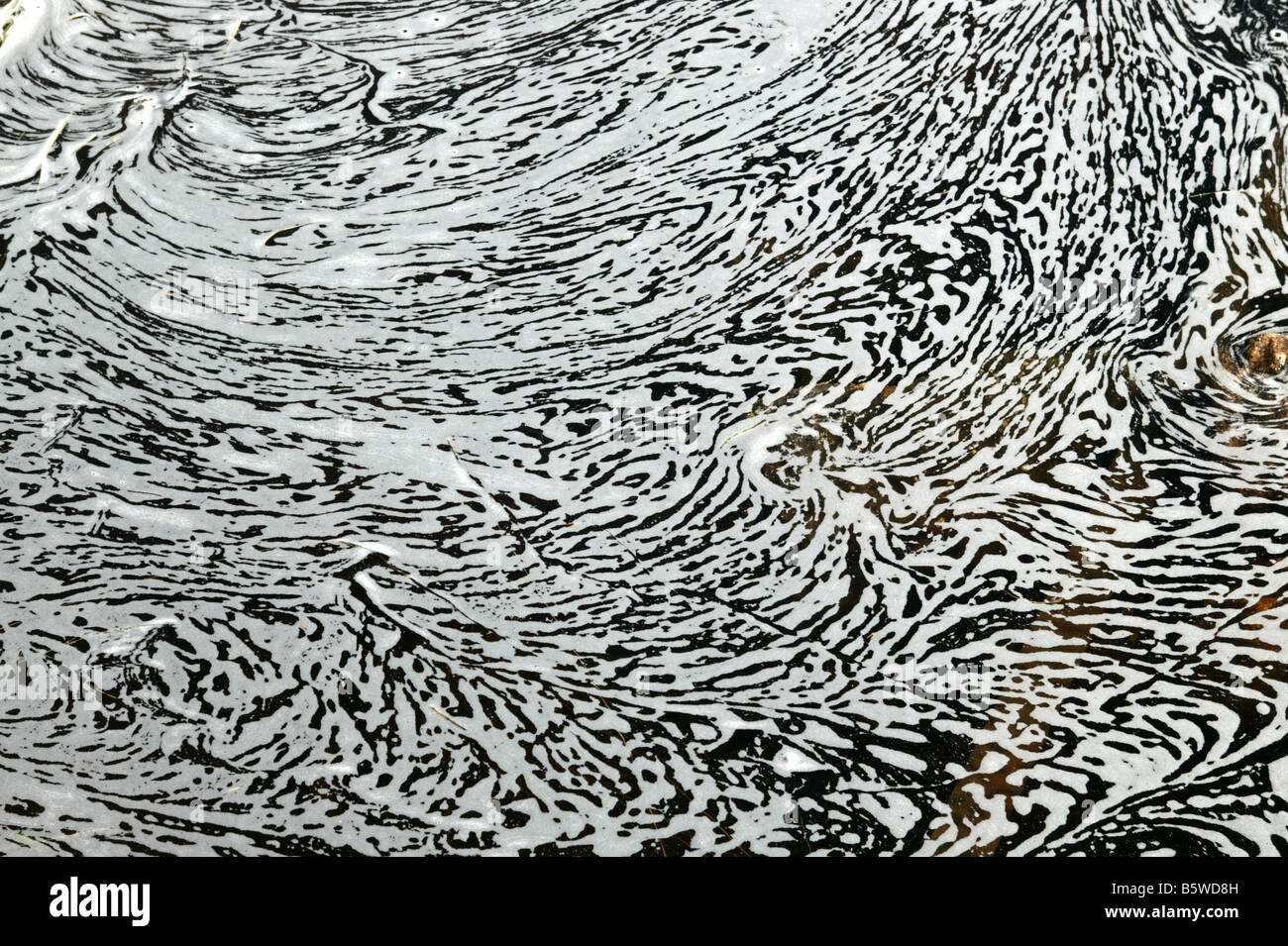 waves - foaming Stock Photo - Alamy