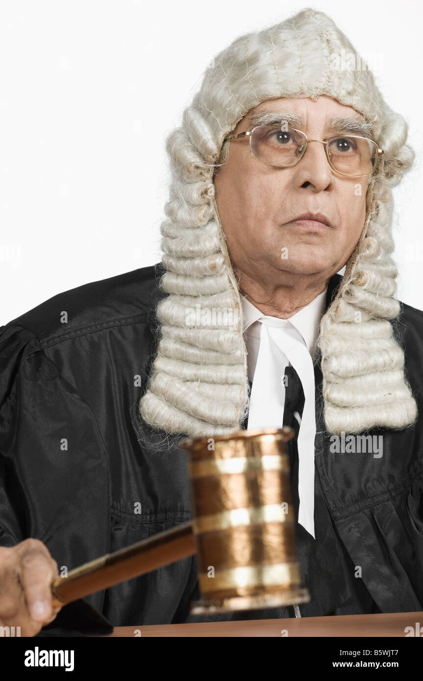 Judge wig gavel hires stock photography and images Alamy