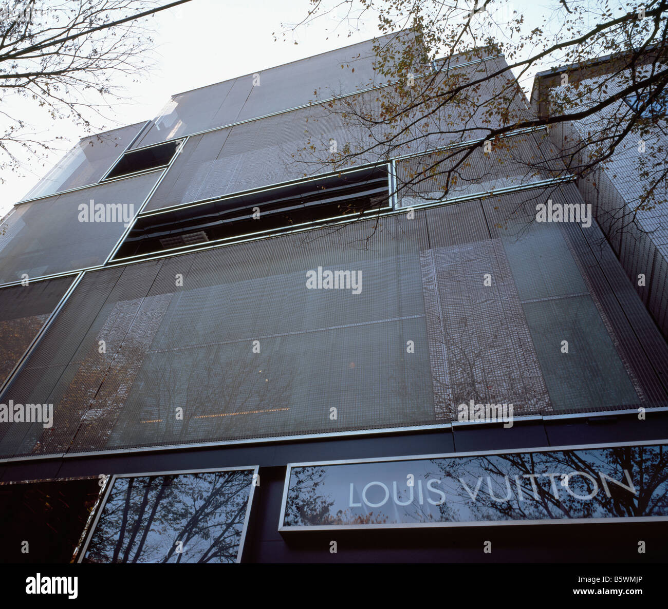 Louis Vuitton Ginza Flagship Store Facade in Tokyo Editorial Stock