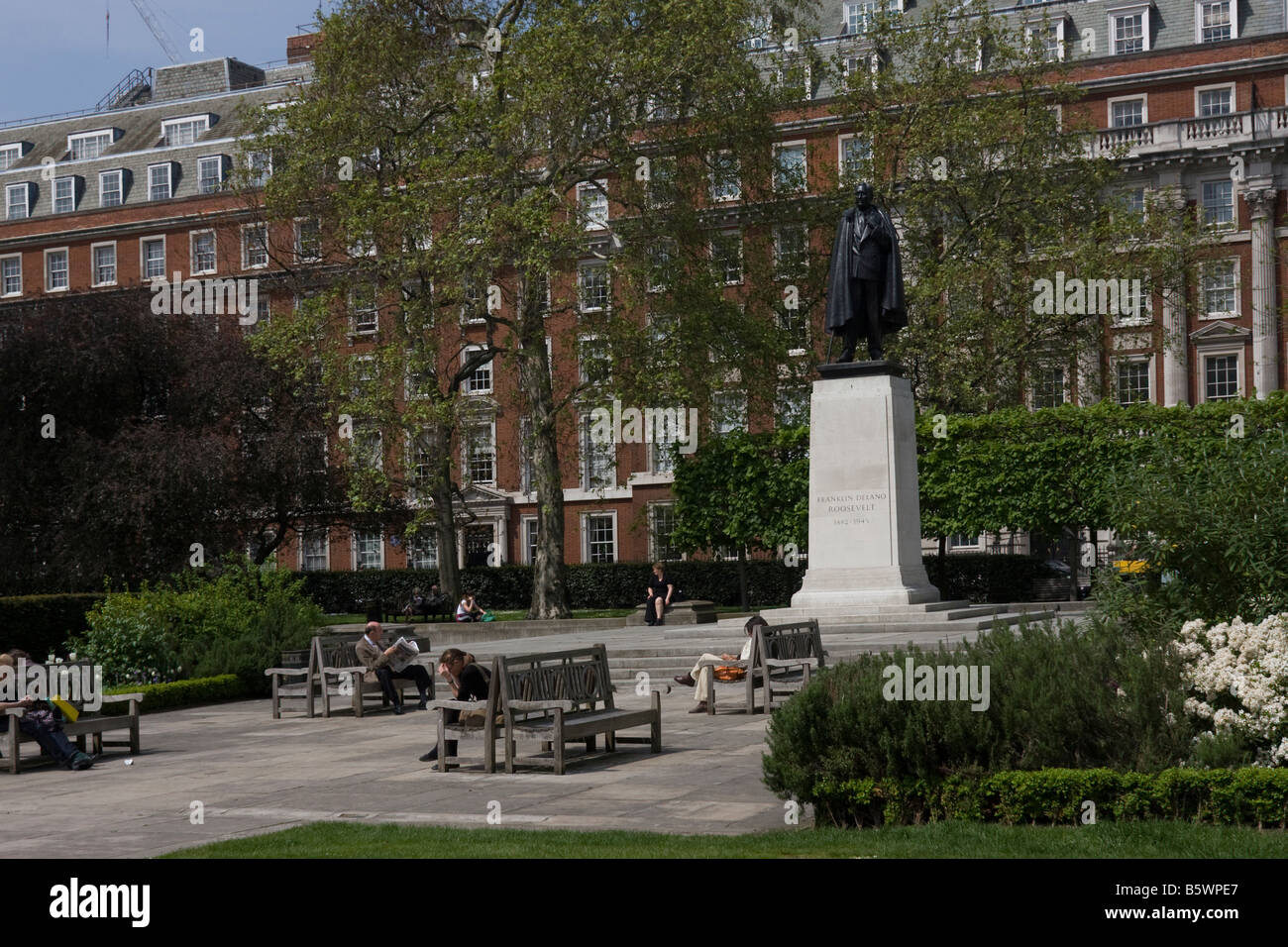 Grosvenor Square Mayfair and Statue of Franklin Delano Roosevelt Stock