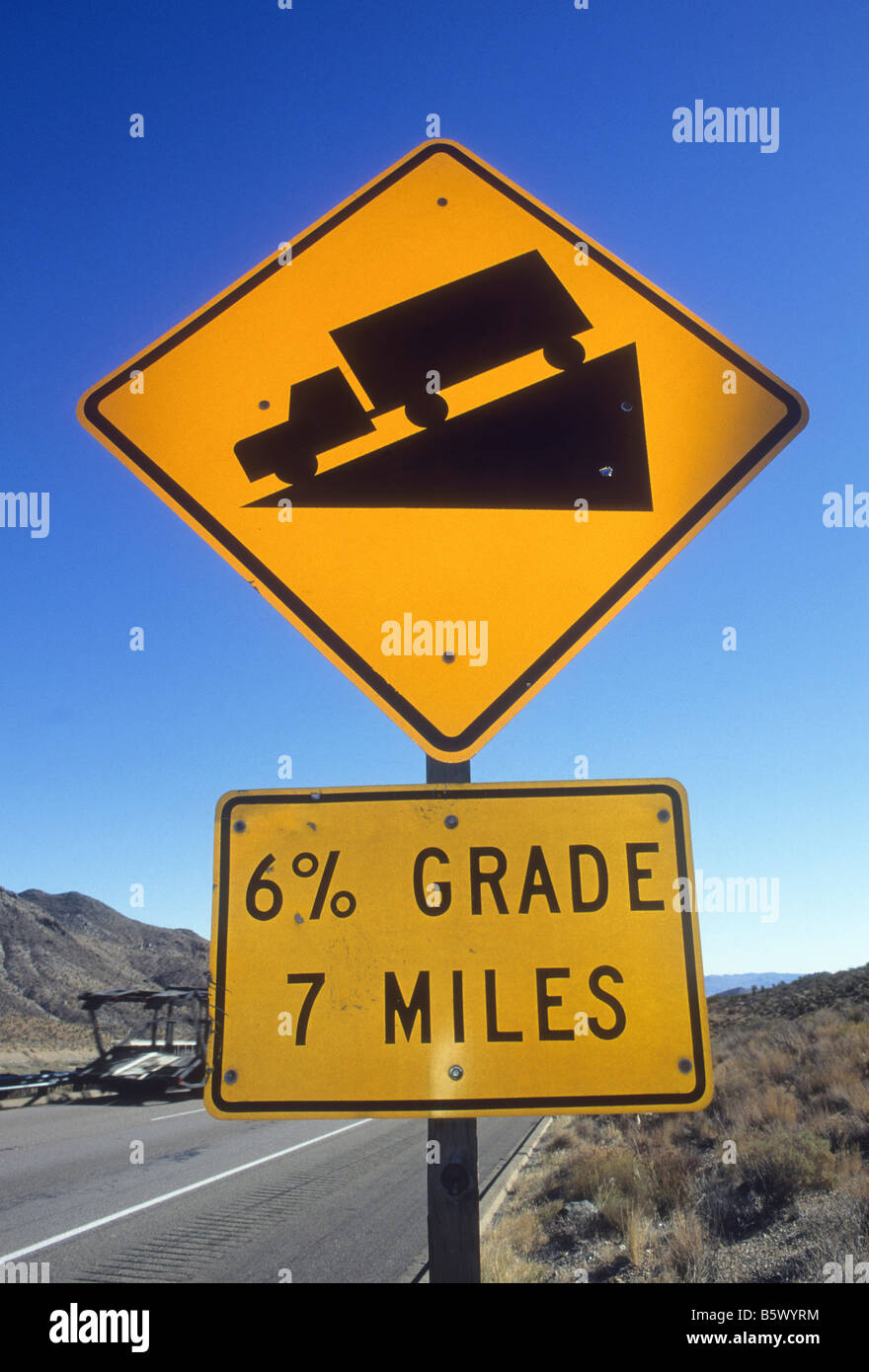 Steep grade road sign hires stock photography and images Alamy