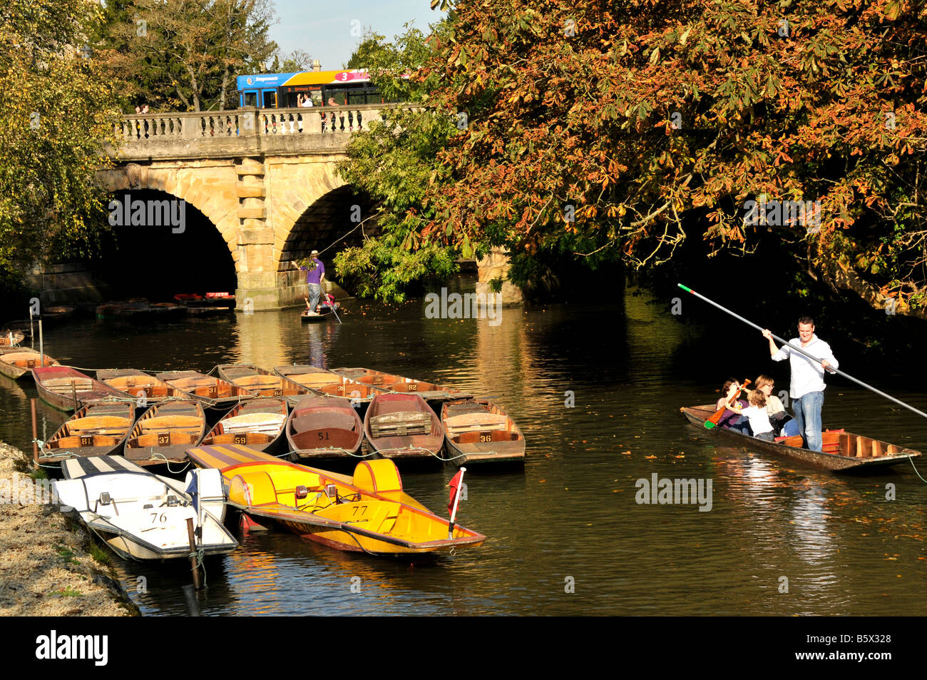 Punting in river Thames Oxford England Stock Photo