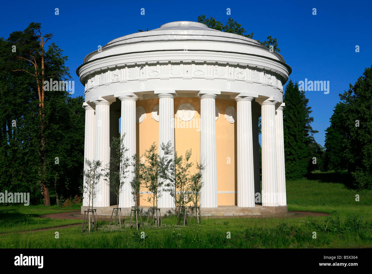 Pavillion at the palace of Tsar Pavel (Paul) I in Pavlovsk (Saint ...