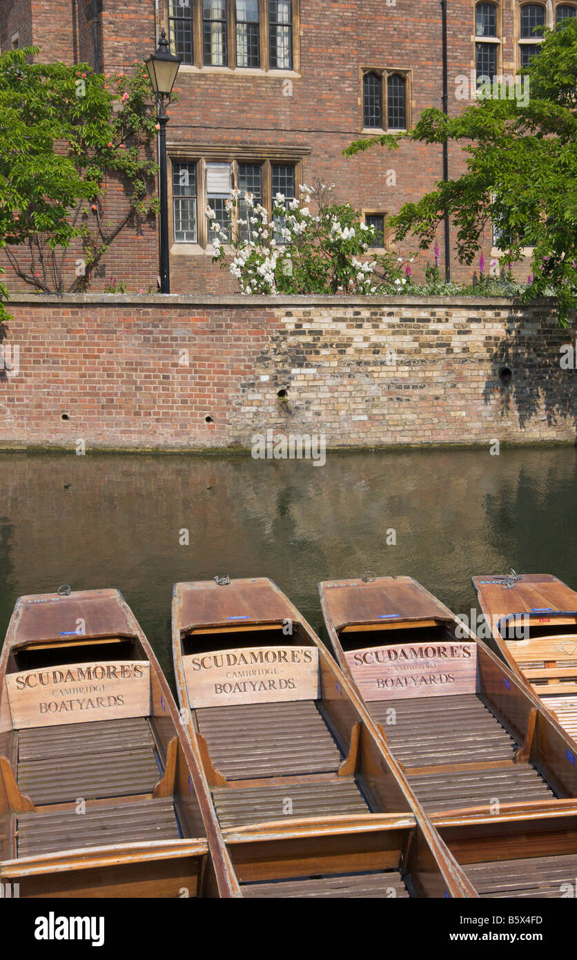 Punts on the River Cam Cambridge England UK Stock Photo