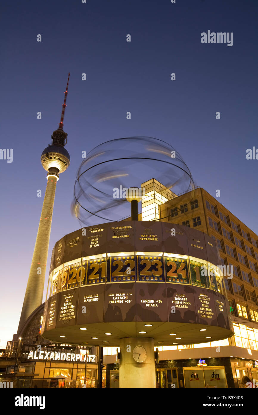 Alexanderplatz world clock TV tower at night in Berlin Stock Photo