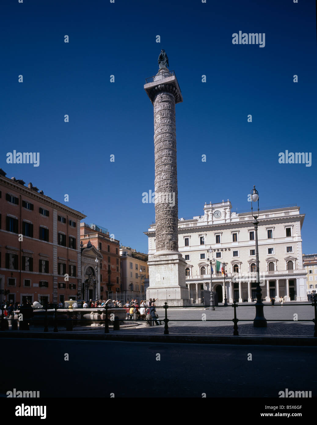 Rome: Piazza Colonna Stock Photo