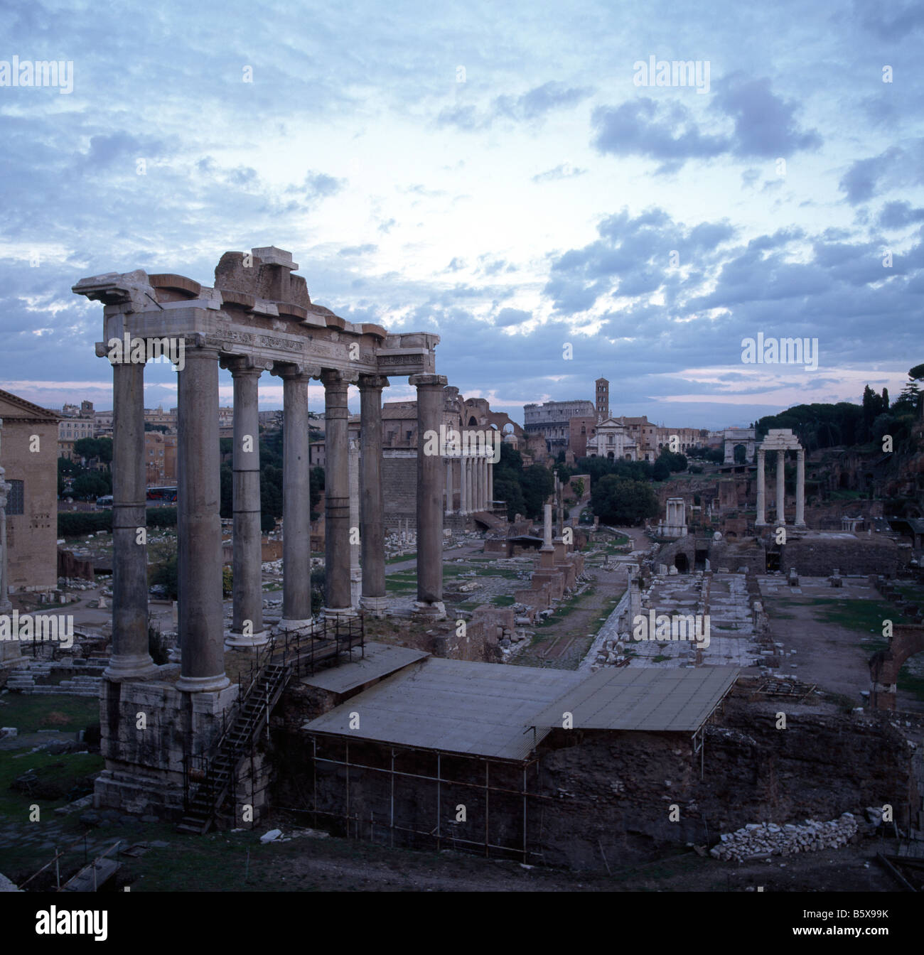 Roman forum hi-res stock photography and images - Alamy