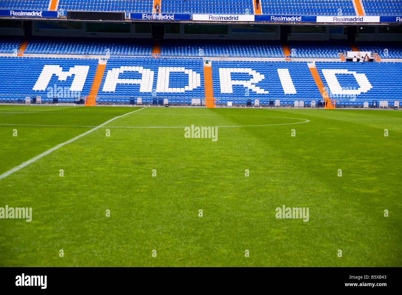 Santiago bernabeu hires stock photography and images Alamy