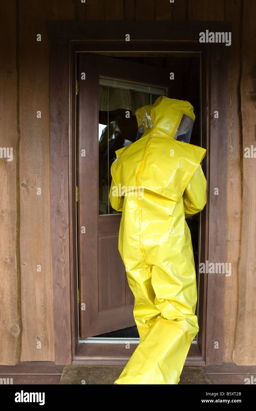 Hazardous material suit hi-res stock photography and images - Alamy